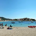Apartment Perla 3 Mit Blick Auf Wasser By Interhome Mitlo