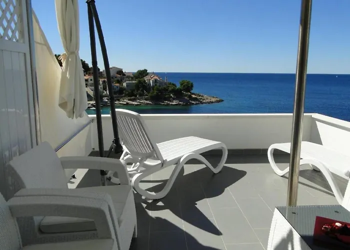 Perla 3 Mit Blick Auf Wasser By Interhome Apartament