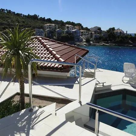 公寓 Perla 3 Mit Blick Auf Wasser By Interhome