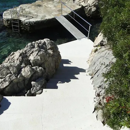 Perla 3 Mit Blick Auf Wasser By Interhome * Mitlo