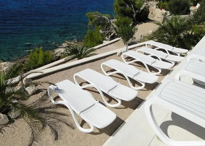 Appartement Perla 3 Mit Blick Auf Wasser By Interhome